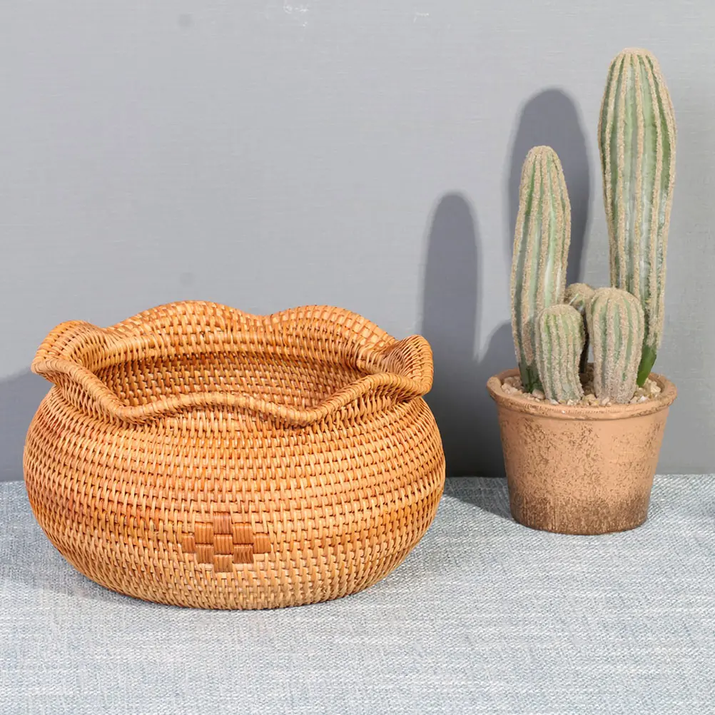 Rattan Woven Fruit Basket Storage Container Lightweight Easy Clean Multi Function Food Plant Vase Decorative Holder Straw