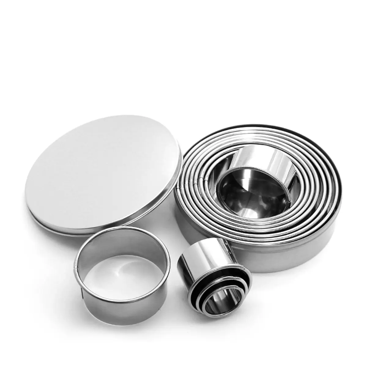 12 Pcs Stainless Steel Cookie Cutters Round Biscuit Molds Christmas Heart Shape Pastry Cutters for Baking Dough Fondant