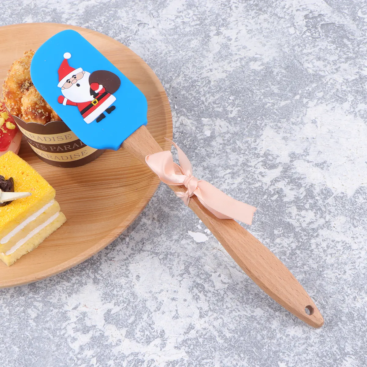 3pcs Xmas Butter Spatula Silicone Cake Scraper Edible Bamboo Kitchen Tool Pastry Mixing Fold Dough Heat Resistant Storage Hole