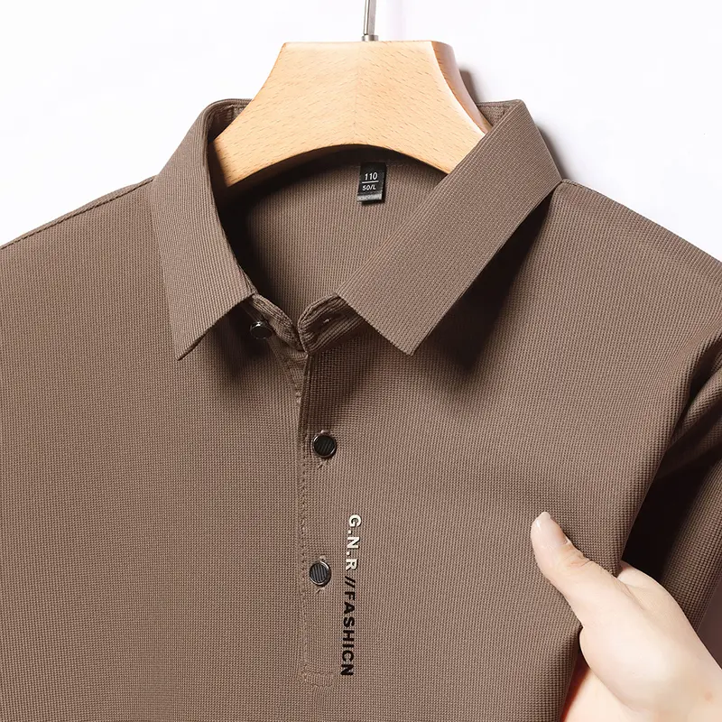 Summer New Men's Ice Silk Short Sleeved T-shirt, Cool Polo Shirt for Middle-aged and Young People, Solid Color Top, Base Shirt