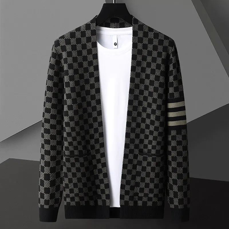 Premium brand striped knitted cardigan men's spring and autumn 2024 new fashion plaid jacquard shawl pocket casual sweater coat