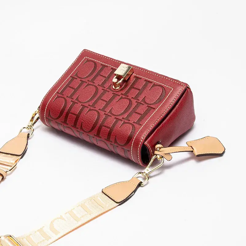 CH Fashion Solid Colour Printed Head Bag Design Women's Shoulder Bag Luxury Brand Model Metal Accessories Buckle Monogram Print