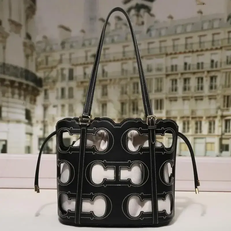 CH Women's Shoulder Bag High-end Brand Fashionable Hollow Design Women's Handbag Large Capacity Simple Solid Color