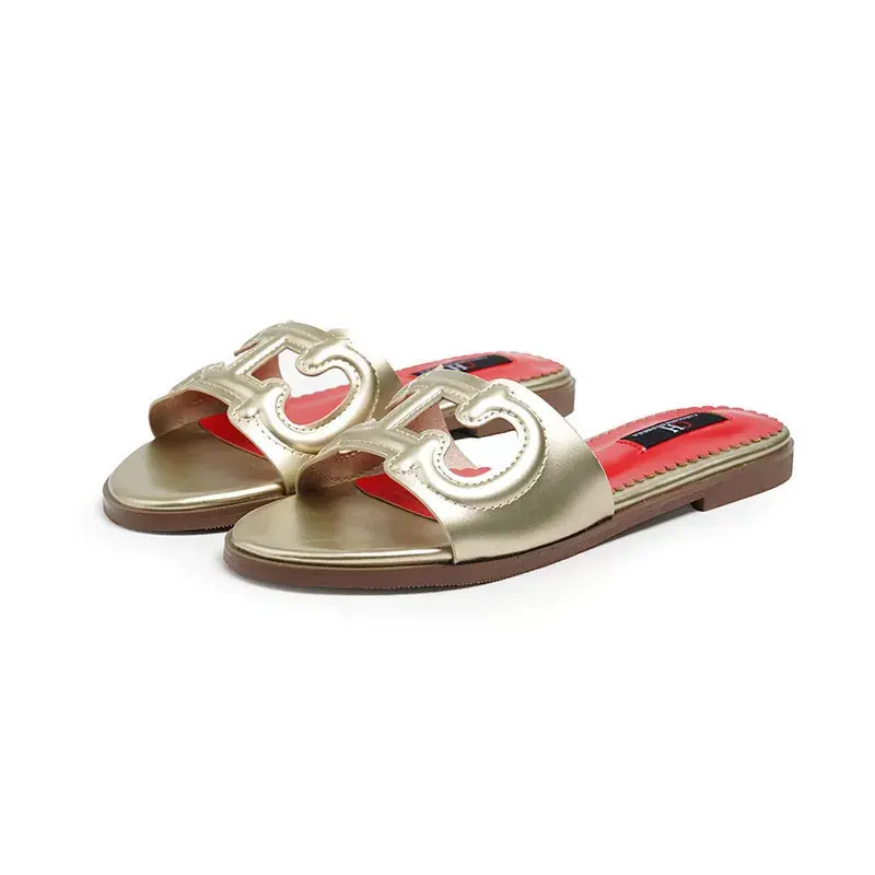 CH Lightweight Luxury Outdoor Women's Slippers Multifunctional Women's Beach Slippers Delicate Decoration Fashion Anti-slip