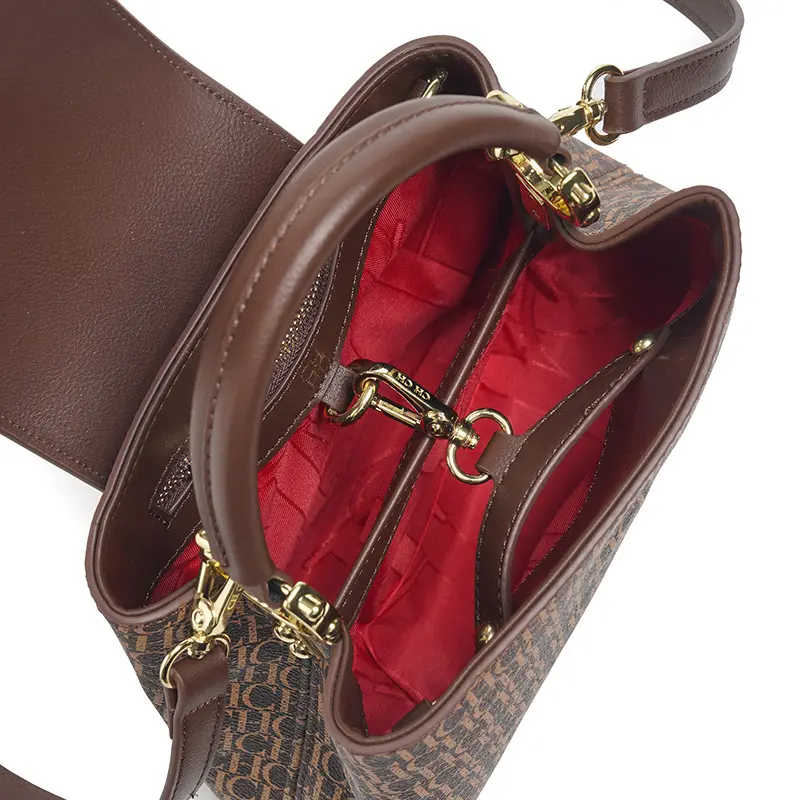 CH Women's Bag Crossbody Design Tote Letter Design Printing Fashion Temperament Ladies Elegant Compartment Hundred