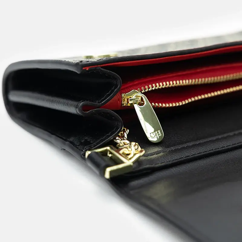 CH Fashion Unique Niche Brand Women's Crossbody Bag Light Luxury Letter Print Design Evening Bag Gift Included