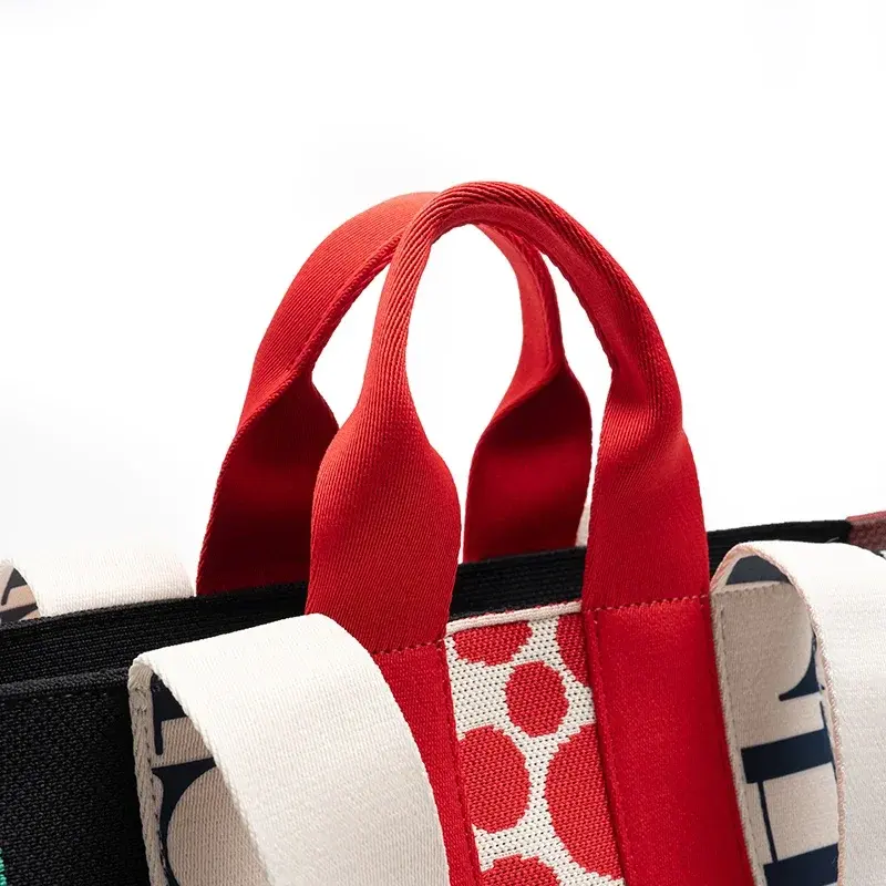 CH Casual Trend Shoulder Bag Simple Commuter Large Capacity Ladies Shopping Handbag New Stripe Splicing Design Crossbody Bags