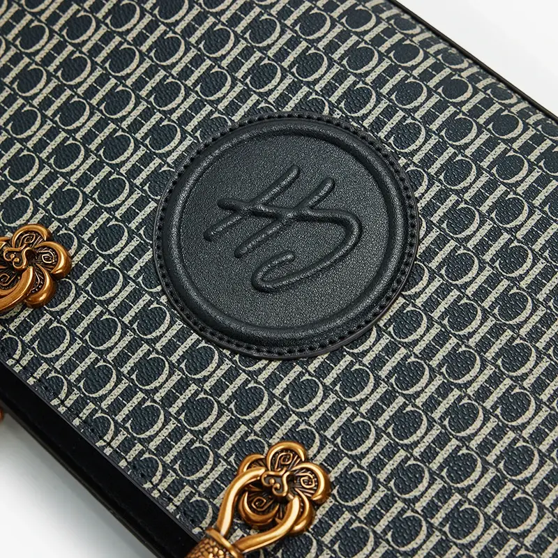 CH Circle Design, Light Luxury Brand, Monogram Design, Internal Compartment, Multi-Functional Crossbody Bag, Women's Tote