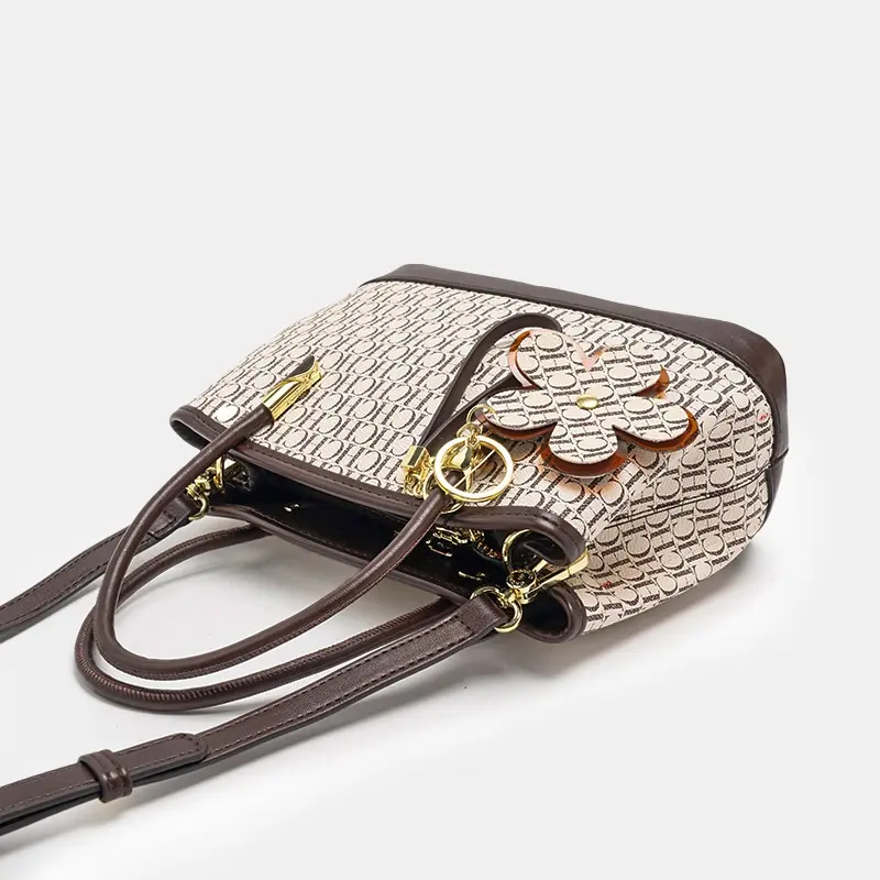 CH Brand Letter Printed Handbag with Flower Pendant Design Unique Elegant Popular Crossbody High Quality Women's Light Luxury