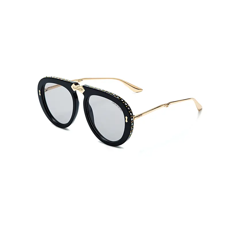 CH Designer High-Quality Lightweight Anti-Drop Gradient Lens Sunglasses Sunglasses for Multiple Occasions