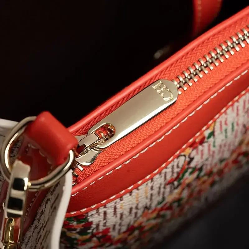 CH Exquisite Flower Printed Women's Leather Bag Fashion Design Women's Handbag Printed Women's Shoulder Large Capacity Bag