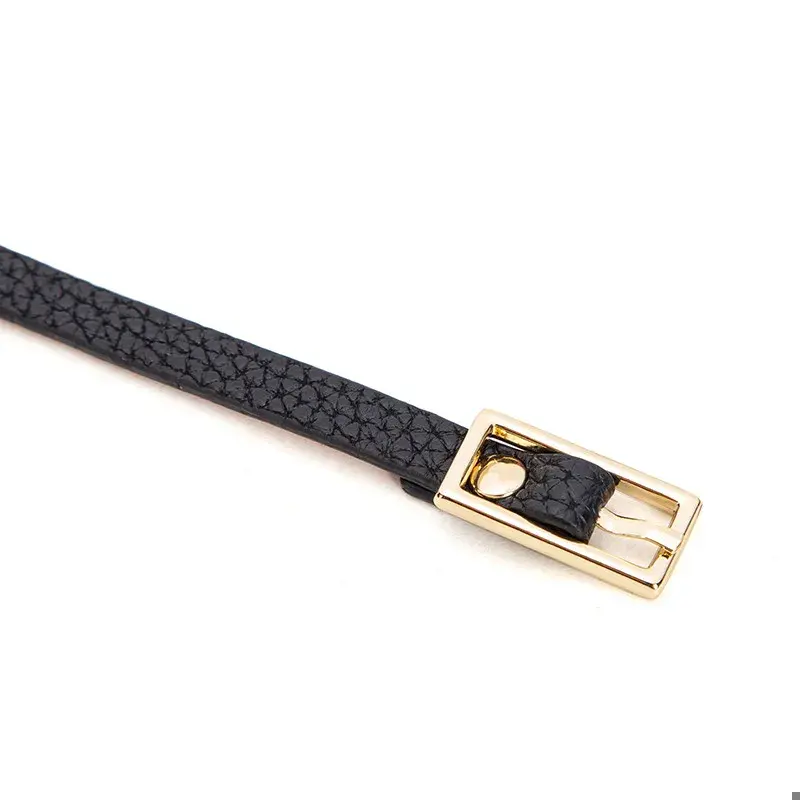 CH Women's Bracelet 2025 New Fashion Letters Retro Simple Leather Women's Bracelet Classic Hundred Accessories Hand Jewellery
