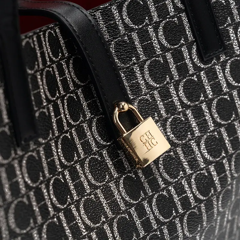 CH Shoulder Bag with Lock Creative Design Fashion Trend Commuter Crossbody Bag Elegant Large Capacity Letter Bag