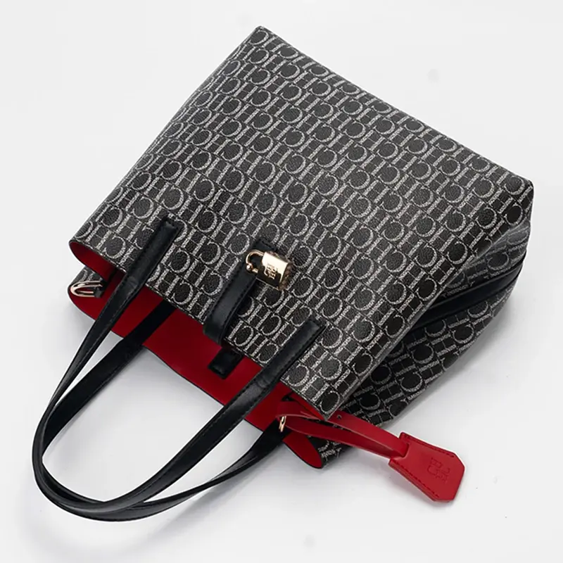 CH Shoulder Bag with Lock Creative Design Fashion Trend Commuter Crossbody Bag Elegant Large Capacity Letter Bag