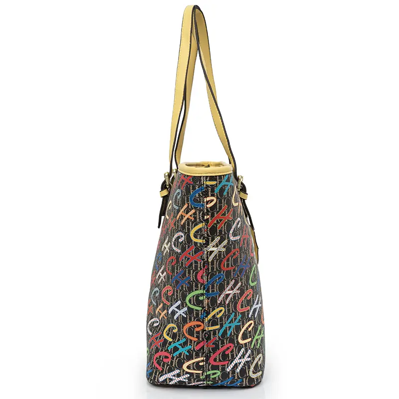 CH Light Luxury Brand Large Capacity Multifunctional Classic Women's Handbag with Detachable Pendant 2025 New Women's Shoulder B