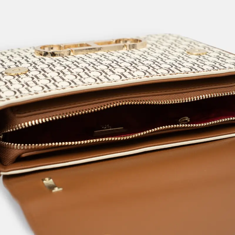 CH Light Luxury Brand Fashion and Versatile Classic Designer Tote with Detachable Pendant 2025 New Women's Crossbody Bag
