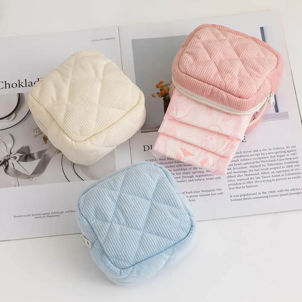 1PC Women Portable Mini Square Cosmetic Bag Lipstick Sanitary Napkins Storage Pouch Makeup Zipper Bags for Earphone Organizer