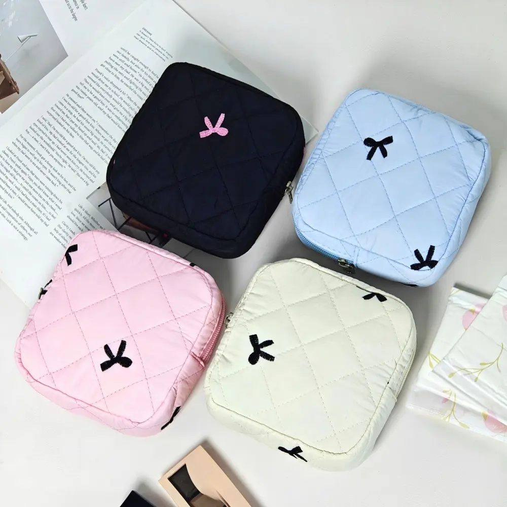 Cute Bow Pattern Makeup Bag Cosmetic Bags Sanitary Napkin Storage Organizer Pouch Gift for Women's Travel Small Clutch Bag