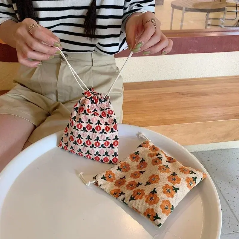 Cotton Floral Drawstring Cosmetic Bags Fashion Girl Coin Bags Purse Keys Earphone Lipstick Toiletry Makeup Organizer Pocket Bags