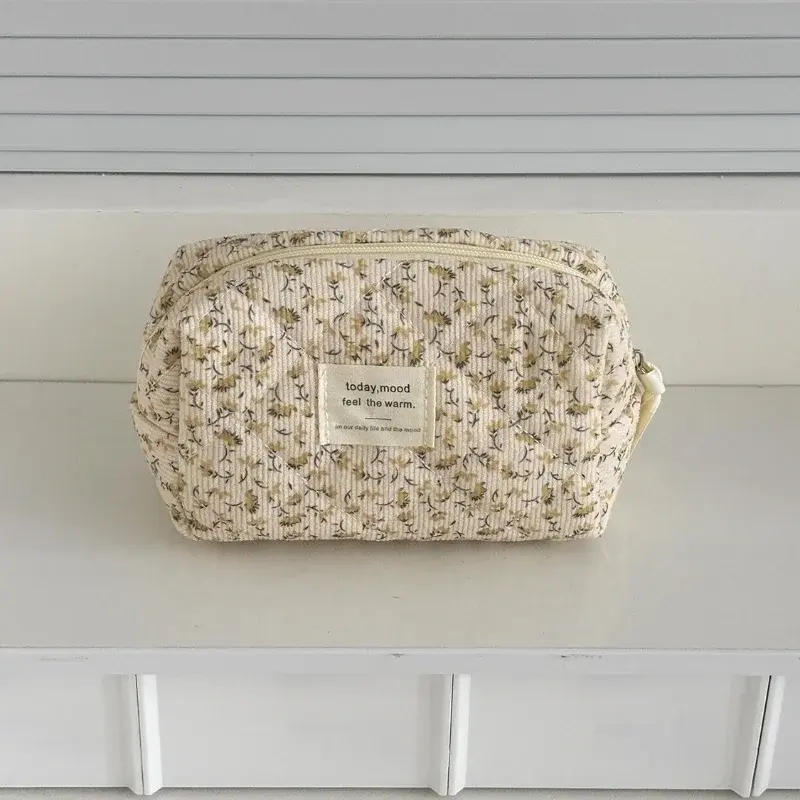 Large Capacity Women's Cosmetic Bags Cases Casual Ladies Small Storage Bag with Zipper Female Travel Clutch Bag Small Handbags