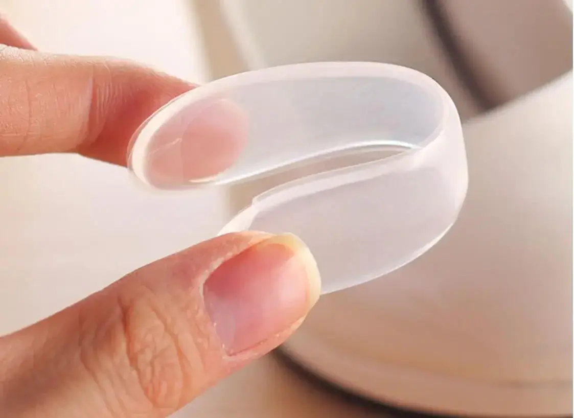 1pair Silicone Gel Heel Cushion Protector Foot Feet Care Shoe Insert Pad Shoes Accessories Comfortable Soft Anti-Slippery Insole