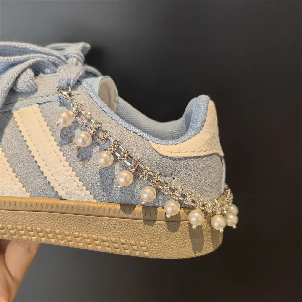 Metal Shoe Chain Rhinestone Stars Hearts Bow Pendant Women Shoes Decoration Accessories Sneakers Casual Shoe Decoration Jewelry