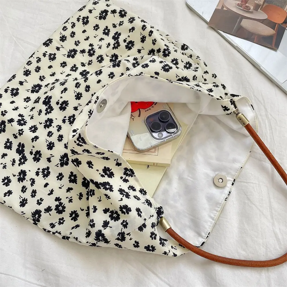 High Quality Reusable Shopping Shoulder Bag Korean Retro Floral Patterns Women Handbag Totes Female Portable Handbags Purse