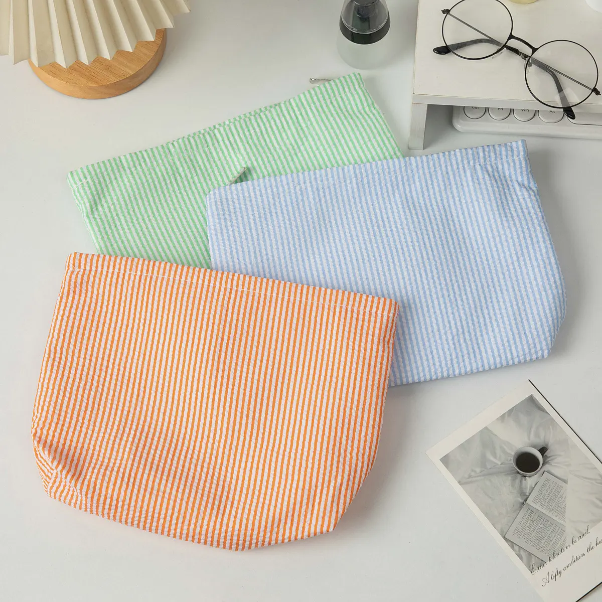 Striped Travel Cosmetic Bag Portable Makeup Storage Bag Purses Women Large Capacity Zipper Make Up Organizer Storage Clutch