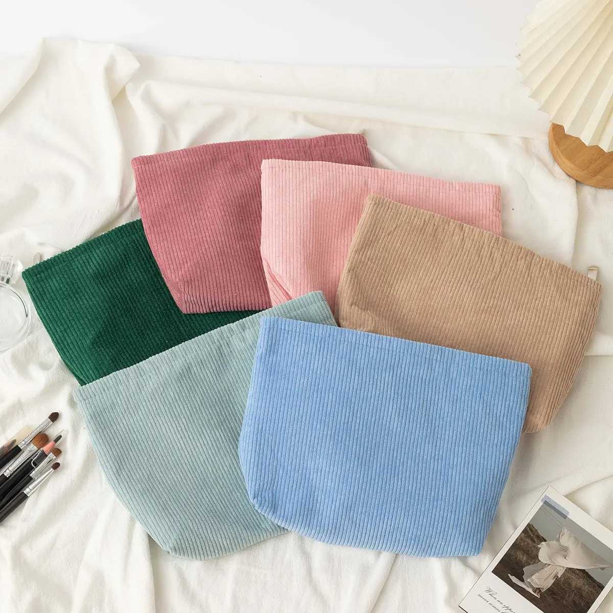 Cosmetic Bag Women Makeup Case Organizer Korean Solid Color Cosmetic Pouch Travel Toiletry Bag Corduroy Canvas Beauty Case