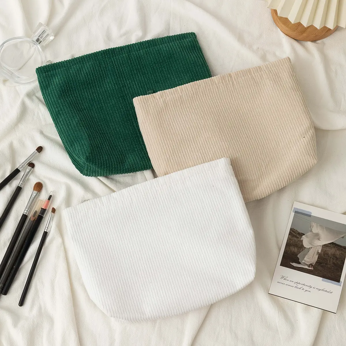 Cosmetic Bag Women Makeup Case Organizer Korean Solid Color Cosmetic Pouch Travel Toiletry Bag Corduroy Canvas Beauty Case
