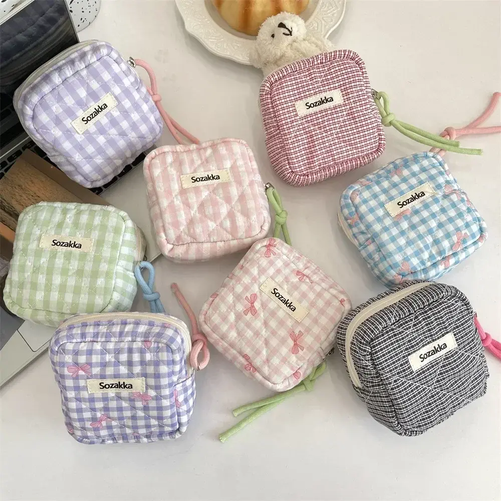Mini Cute Plaid Square Cosmetic Bag Women Portable Lipstick Sanitary Napkins Storage Pouch Small Makeup Zipper Bags
