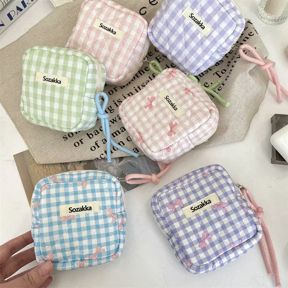 Mini Cute Plaid Square Cosmetic Bag Women Portable Lipstick Sanitary Napkins Storage Pouch Small Makeup Zipper Bags