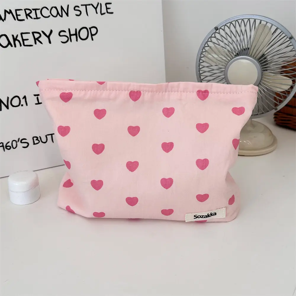 Pink Love Women Cosmetic Bag Makeup Zipper Bags Travel Organizer Toiletry Pouch for Girls
