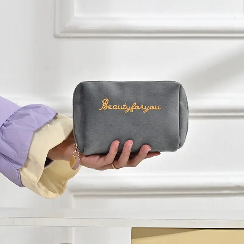 Cute Plush Makeup Bag for Women Portable Travel Small Cosmetic Bags Solid Color Zipper Toiletry Bag Washing Pouch Storage Bags