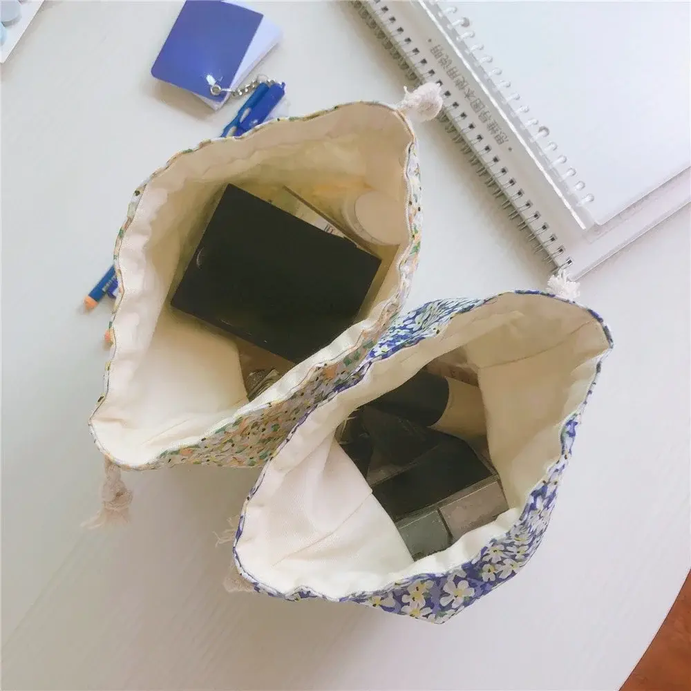 Cotton Women Floral Drawstring Makeup Bag Organizer Storage Pouch Beauty Case for Travel and Toiletry