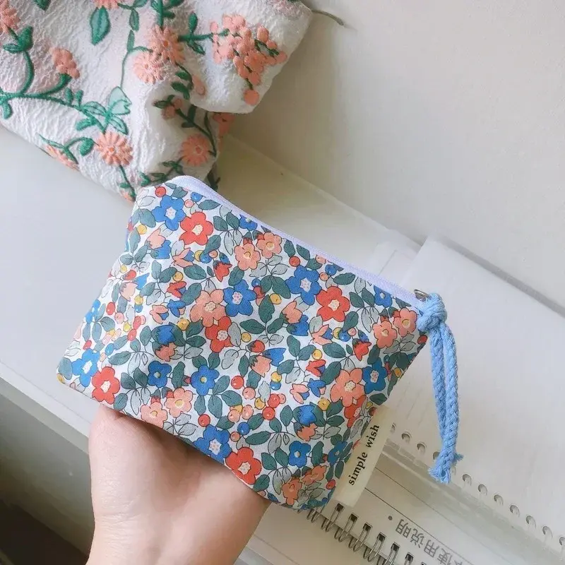 Cute Floral Small Cosmetic Bag Cotton Make Up Bag Organizer Bags for Women Lipstick Makeup Bag Children Purse Coin Pouch Case