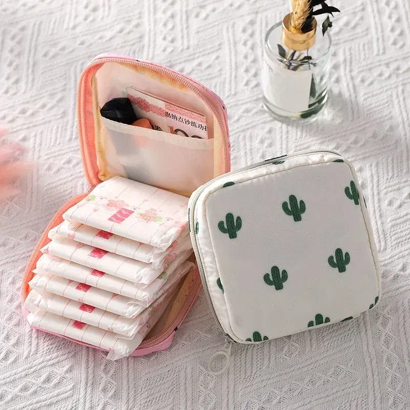 Cartoon Cute Cosmetic Bag Women Portable Makeup Lipstick Key Earphone Data Cables Organizer Sanitary Napkin Tampon Storage Bag