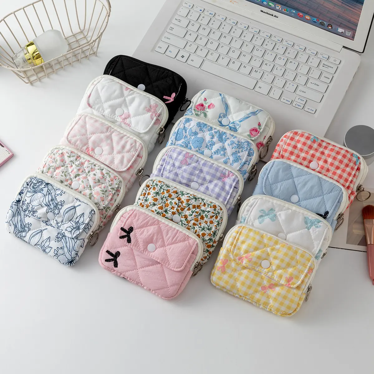 Coin Purse Cute Pouch Women Wallet Kawaii Key Storage Bag Floral Credit Card Earphone Child Candy Zipper Bag Gift Makeup Bags