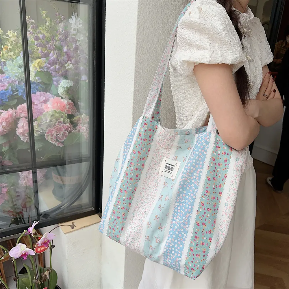 Large Capacity Canvas Women Shopper Tote Fashion Floral Shoulder Bag Female Casual Multifunctional Travel Shopping Bag Handbag