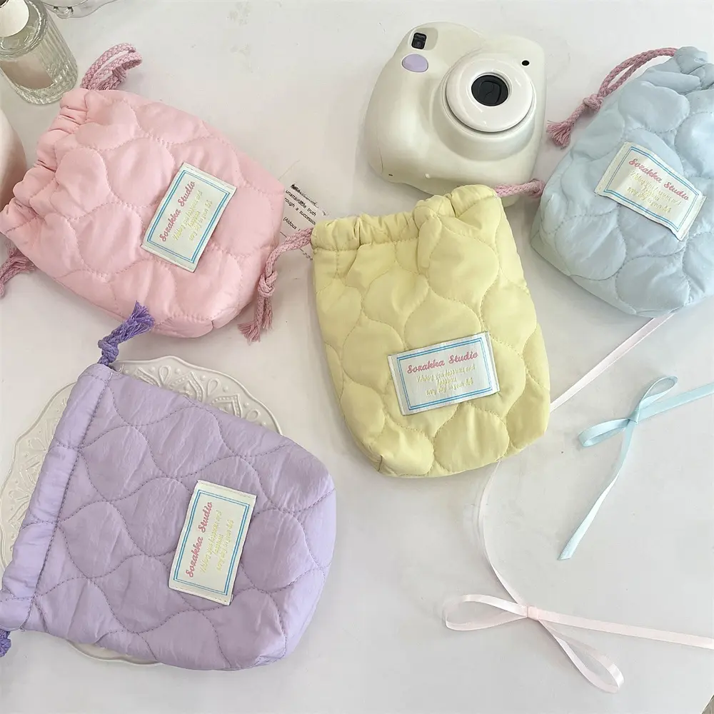 Korean Fashion Drawstring Bag Heart Handbag Women Wallets Portable Travel Cosmetic Makeup Lipstick Storage Bag