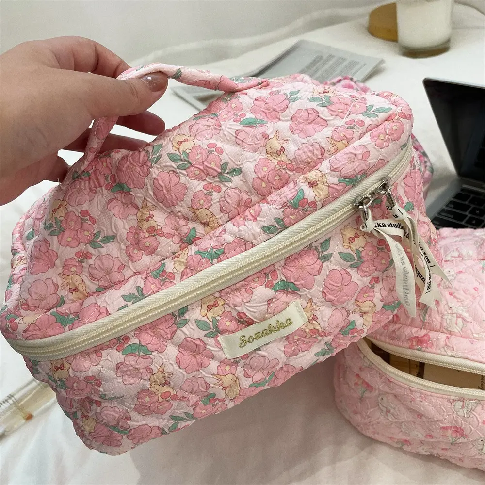 New Cartoon Ladies Travel Storage Bag Retro Floral Women's Cosmetic Bags Cute Girls Make Up Case Makeup Bag Handbags