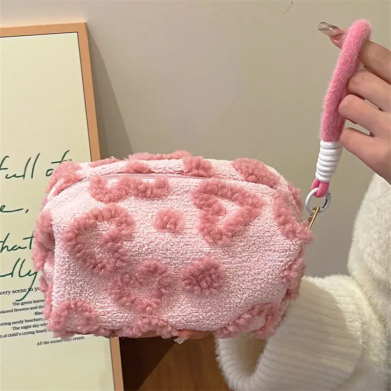 Korean Plush Makeup Bag Cute Large Capacity Travel Organizer New Pink Red Color Heart Cosmetic Bags for Women