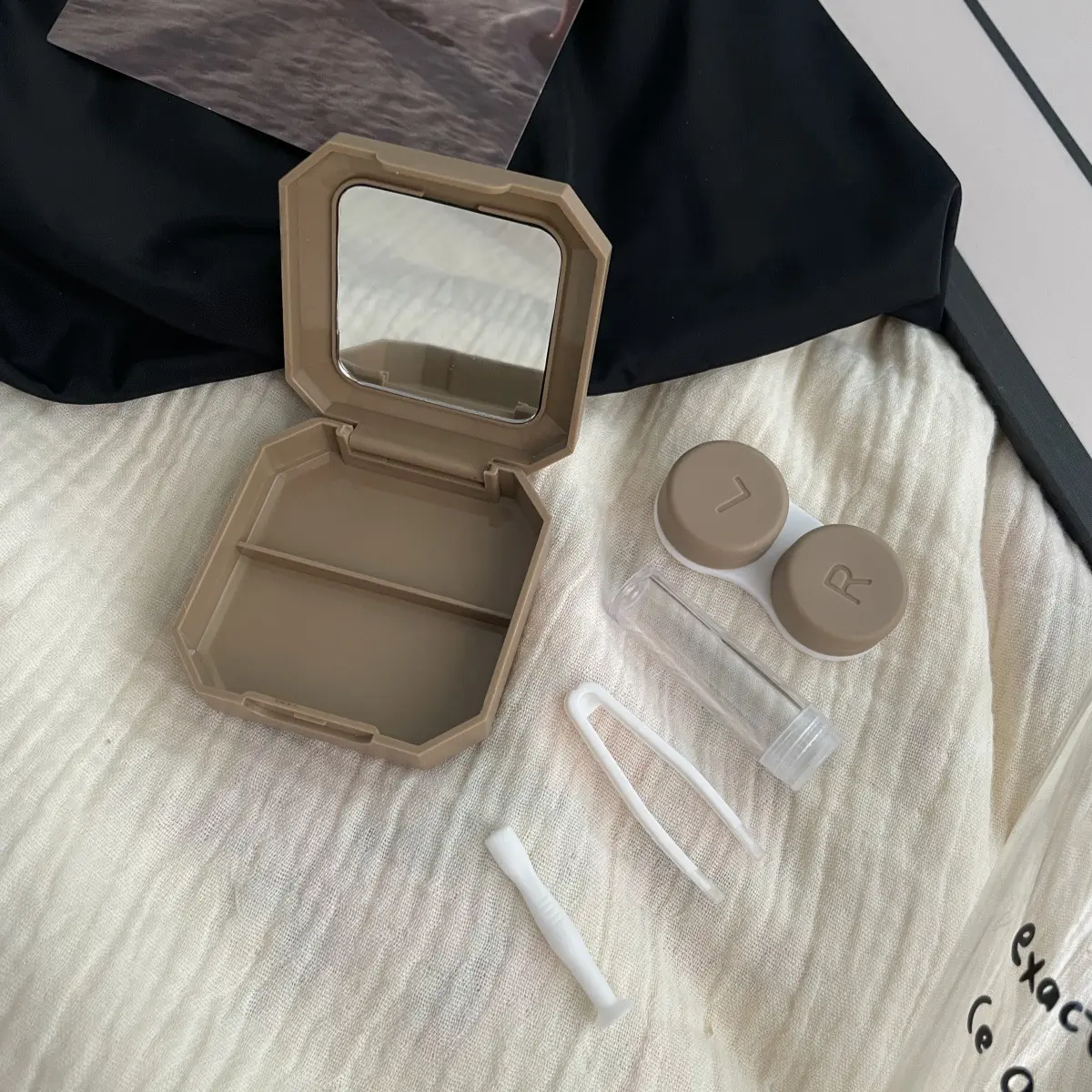 Black Elegant Lens Container Women Eye Contacts Lens Case Men Color Contact Lenses Storage Box Portable Travel Set