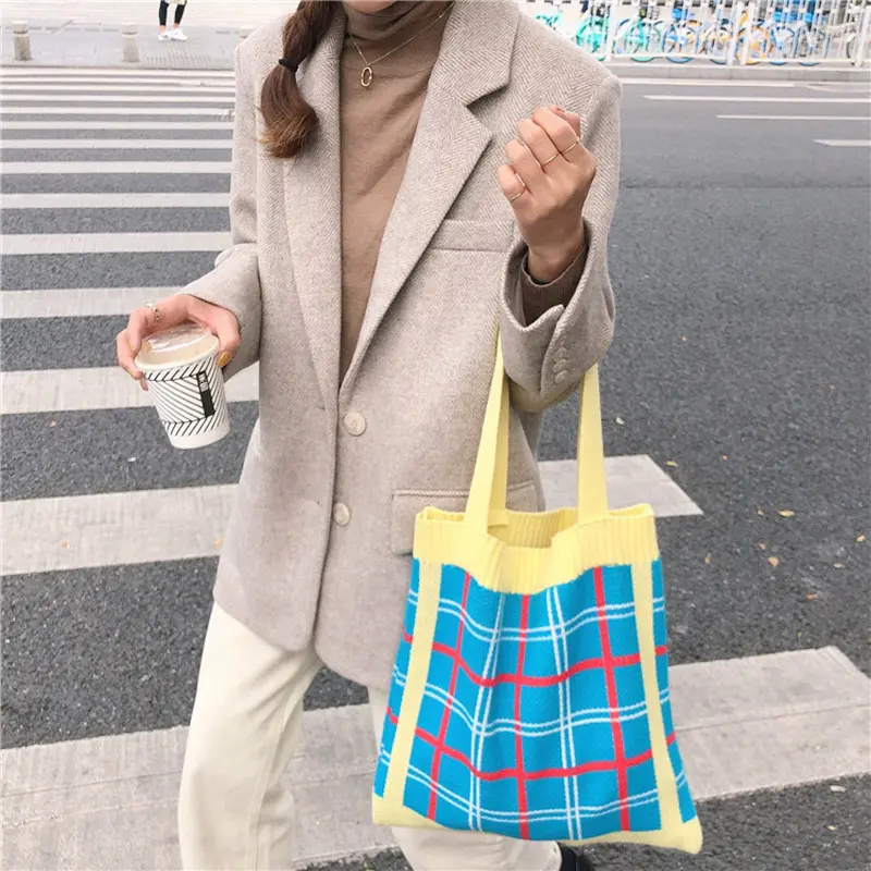 Women Knitting Wool Bag Contrast Color Checked Shoulder Bag Simple College Students Cloth Handbag Tote Winter Warm Woolen Bags