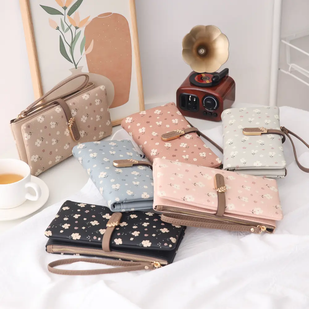 Women Long Wallet Cute Leaf Flower Pattern Design Girl Zipper Coin Purse Ladies ID Credit Card Holder PU Small Clutch Money Bag