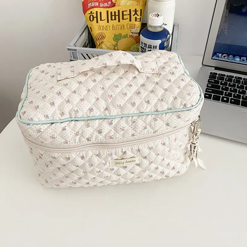 Cute Quilting Cotton Makeup Bag Women Zipper Cosmetic Organizer Female Cloth Handbag Box Shape Portable Toiletry Case For Girls