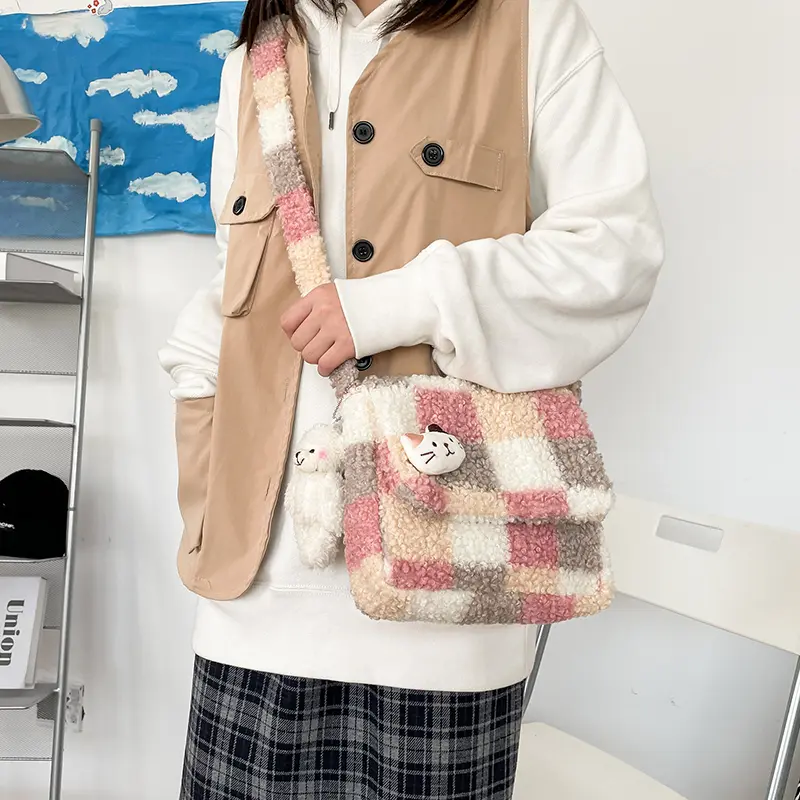 Women Small Plush Shoulder Bag Ladies Checked Plaid Crossbody Bag Casual Cute Messenger Bags Girls Zipper Purse Lamb Like Tote