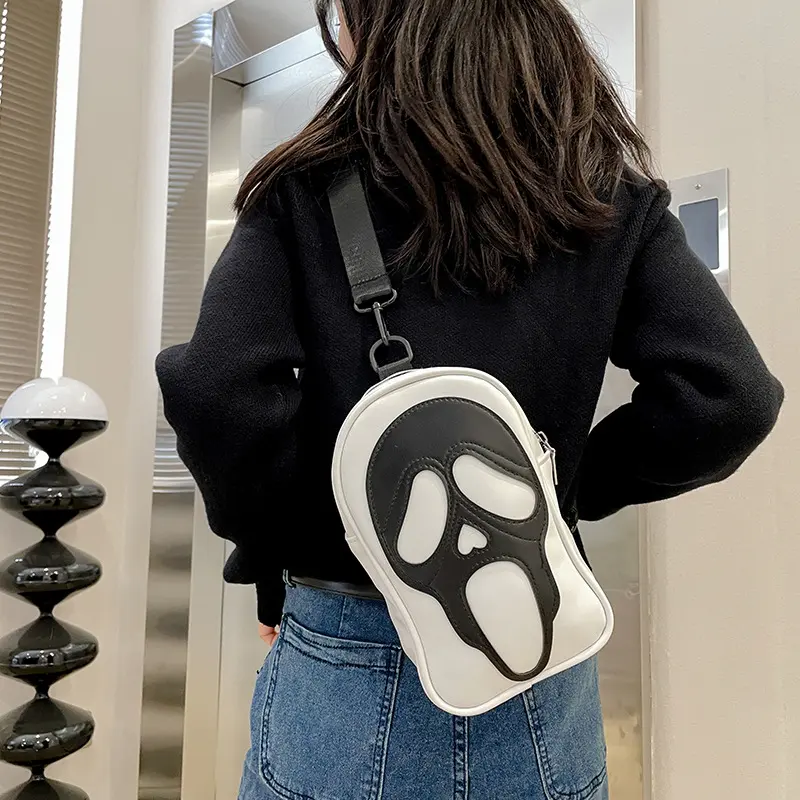 Funny Skull Women Men Unisex Chest Bag Couple Cross Body Backpack Shoulder Sling Bag CrossBody Messenger Bag Small Handbag Purse