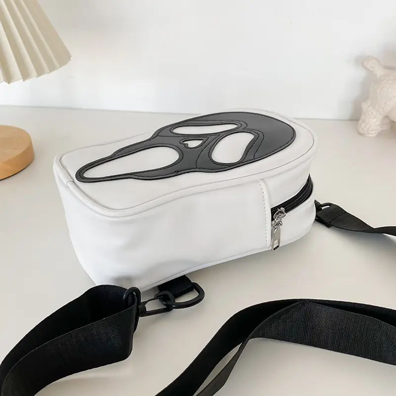 Funny Skull Women Men Unisex Chest Bag Couple Cross Body Backpack Shoulder Sling Bag CrossBody Messenger Bag Small Handbag Purse