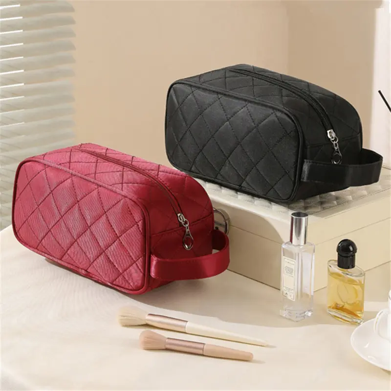 Large Capacity Zipper Women's Makeup Bag Waterproof Nylon Travel Cosmetic Organizer Case for Girls Toiletry Storage Bags Pouch